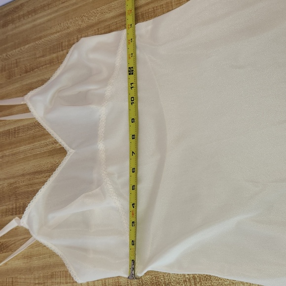 VTG LORRAINE Women’s Lace Trim Full Slip Nightgown, size 36 Tall - Picture 6 of 12